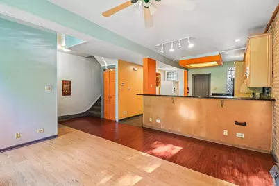 10540 S Maryland Avenue, Chicago, IL 60628 - Photo 4