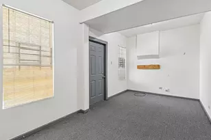 10540 S Maryland Ave, Chicago, IL 60628 - Photo 10