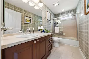344 W Scott St, Chicago, IL 60610 - Photo 30