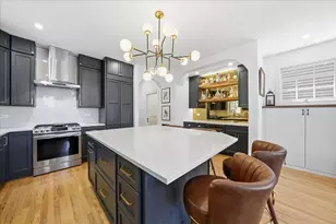 344 W Scott St, Chicago, IL 60610 - Photo 10
