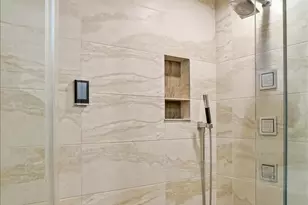344 W Scott St, Chicago, IL 60610 - Photo 38