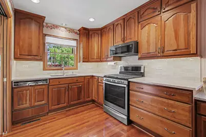 510 E 164th Place, South Holland, IL 60473 - Photo 10