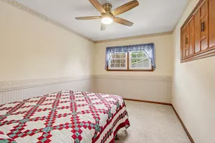 510 E 164th Pl, South Holland, IL 60473 - Photo 16