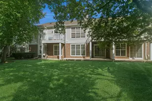 501 Grosse Pointe Cir, Vernon Hills, IL 60061 - Photo 18