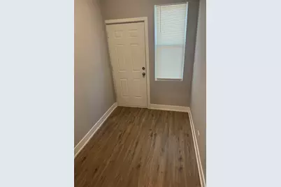 12410 S Stewart Avenue, Chicago, IL 60628 - Photo 10