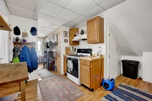2919 N Seeley Ave, Chicago, IL 60618 - Photo 4