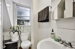 2919 N Seeley Ave, Chicago, IL 60618 - Photo 8
