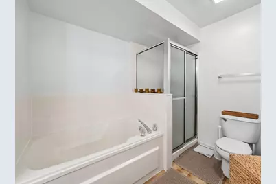949 Charlela Lane, Elk Grove Village, IL 60007 - Photo 16