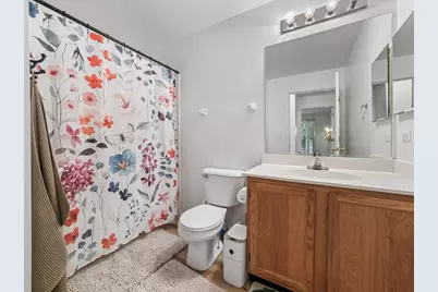 949 Charlela Lane, Elk Grove Village, IL 60007 - Photo 12