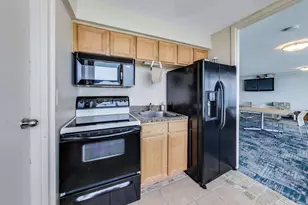 940 W Glenlake Ave, Chicago, IL 60660 - Photo 44