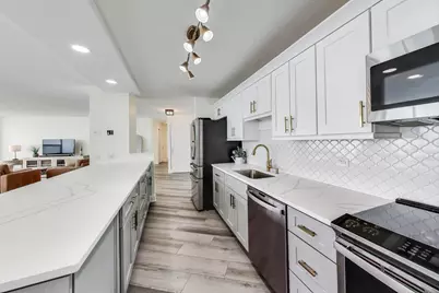940 W Glenlake Avenue #19C, Chicago, IL 60660 - Photo 12