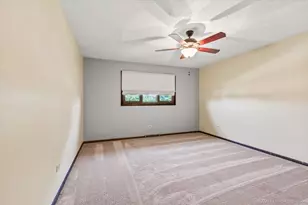 7348 Wheeler Dr, Orland Park, IL 60462 - Photo 14