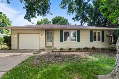 2805 Clayton Boulevard, Champaign, IL 61822 - Photo 2
