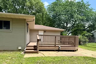 2805 Clayton Blvd, Champaign, IL 61822 - Photo 8