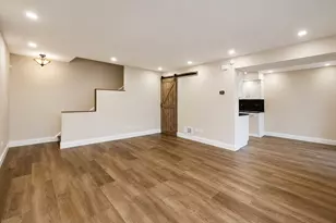 311 Milton Ct, Bloomingdale, IL 60108 - Photo 6