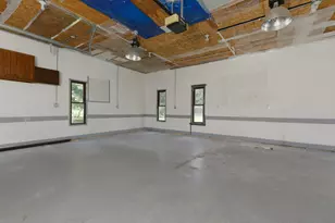 1712 Big Is Pkwy, Rock Island, IL 60201 - Photo 40