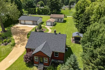 1712 Big Island Parkway, Rock Island, IL 60201 - Photo 1