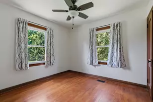 1712 Big Is Pkwy, Rock Island, IL 60201 - Photo 32