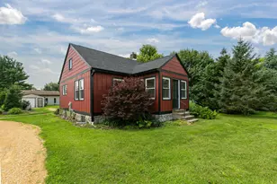 1712 Big Is Pkwy, Rock Island, IL 60201 - Photo 4
