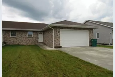 940 W Bergera Road, Braidwood, IL 60408 - Photo 2