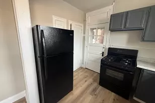 2144 S Gunderson Ave, Berwyn, IL 60402 - Photo 12