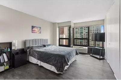 30 E Huron Street #3802, Chicago, IL 60611 - Photo 10