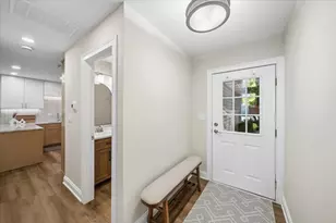 [Address not provided], Naperville, IL 60565 - Photo 2