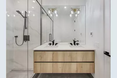 5428 N Winthrop Avenue #203, Chicago, IL 60640 - Photo 16