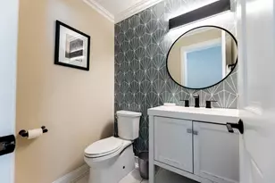 15700 Pine Rd, Oak Forest, IL 60452 - Photo 12