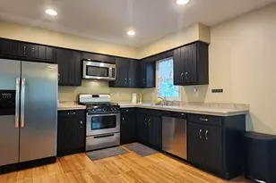 1240 Constellation Dr, Aurora, IL 60505 - Photo 6