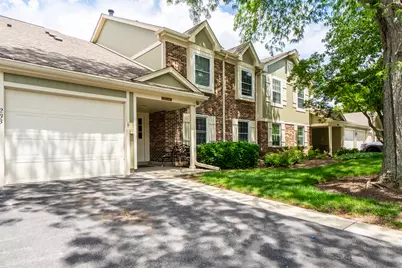 233 Blossom Court #233, Buffalo Grove, IL 60089 - Photo 1
