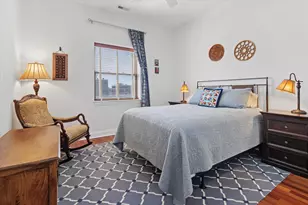 1908 W Irving Park Rd, Chicago, IL 60613 - Photo 14