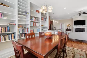 1908 W Irving Park Rd, Chicago, IL 60613 - Photo 8