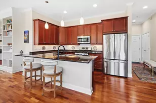 1908 W Irving Park Rd, Chicago, IL 60613 - Photo 4