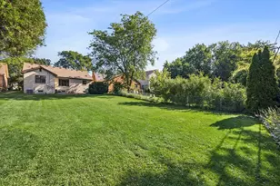 443 Shenstone Rd, Riverside, IL 60546 - Photo 14