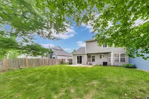 1240 Huntington Dr, Mundelein, IL 60060 - Photo 32