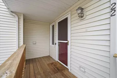 903 N Linden Street #22, Normal, IL 61761 - Photo 2