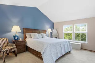 2975 Falling Waters Ln, Lindenhurst, IL 60046 - Photo 18