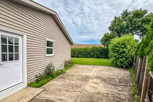 2018 E Ivy Ln, Mount Prospect, IL 60056 - Photo 28