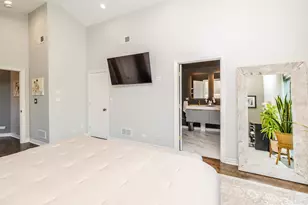 3238 N Pioneer Ave, Chicago, IL 60634 - Photo 22