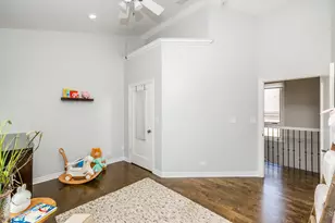 3238 N Pioneer Ave, Chicago, IL 60634 - Photo 34