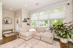 3238 N Pioneer Ave, Chicago, IL 60634 - Photo 6