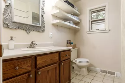 526 E Riverside Boulevard, Loves Park, IL 61111 - Photo 18