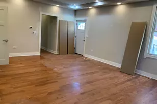 2418 N Washtenaw Ave, Chicago, IL 60647 - Photo 8