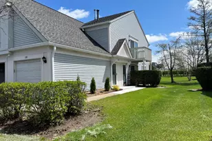 1299 Longacre Ln, Wheeling, IL 60090 - Photo 14