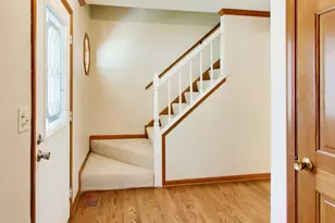 1572 Marquette Ave, Naperville, IL 60565 - Photo 4