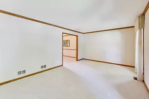 1572 Marquette Ave, Naperville, IL 60565 - Photo 10