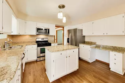 1572 Marquette Avenue, Naperville, IL 60565 - Photo 16