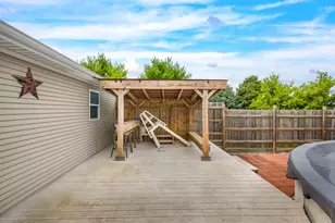 108 W Ririe Pl, Flanagan, IL 61740 - Photo 36