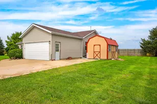 108 W Ririe Pl, Flanagan, IL 61740 - Photo 34